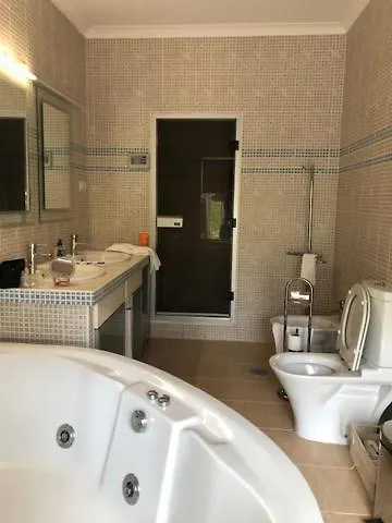 A Quinta Flores- Casa Do Miradouro Ferienhaus *