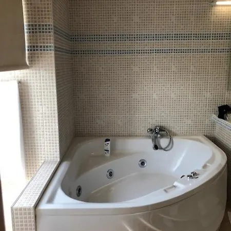 A Quinta Flores- Casa Do Miradouro Santa Cruz das Flores