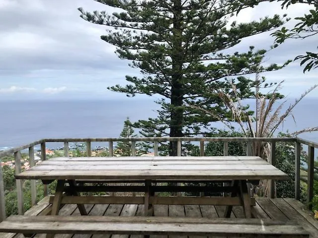 A Quinta Flores- Casa Do Miradouro * سانتا كروز داس فلوريس