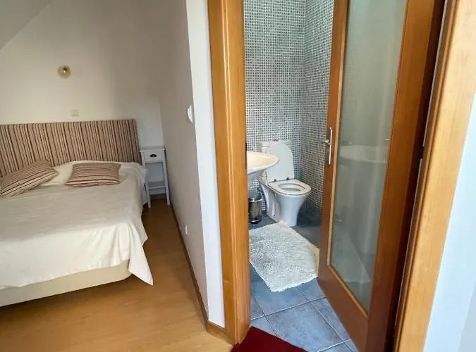 A Quinta Flores- Casa Do Miradouro בית נופש *